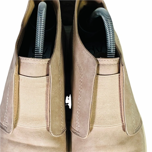 DV by Dolce Vita Proxy Blush Stella Sz 8 Ankle Bootie Sneaker - Picture 6 of 8